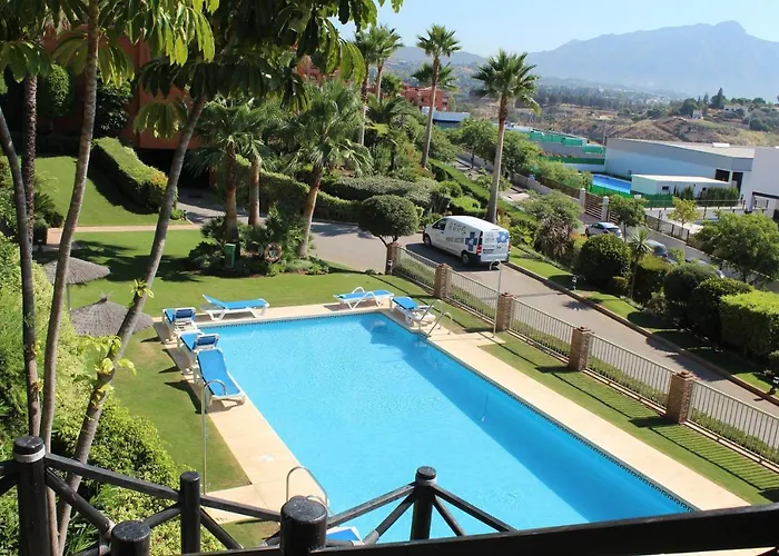 Benatalaya * Estepona