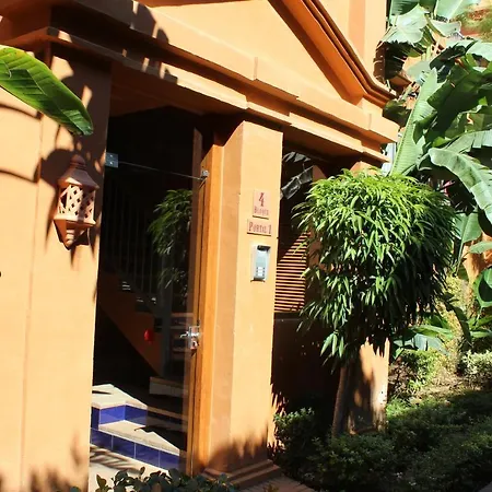 Benatalaya * Estepona