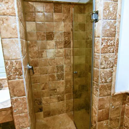 Benatalaya * Estepona