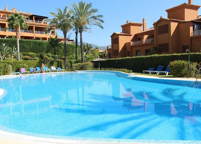 Benatalaya Apartment Estepona