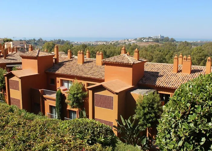 Benatalaya * Estepona